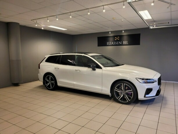 volvo-v60-elektrisitetbensin-2020-big-2