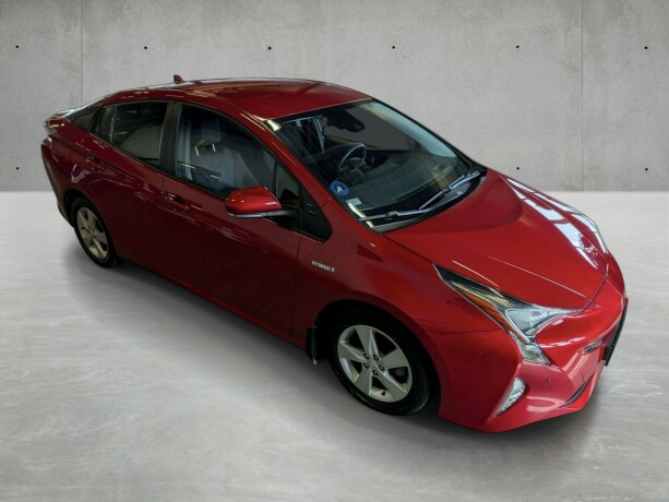 toyota-prius-elektrisitetbensin-2017-big-5