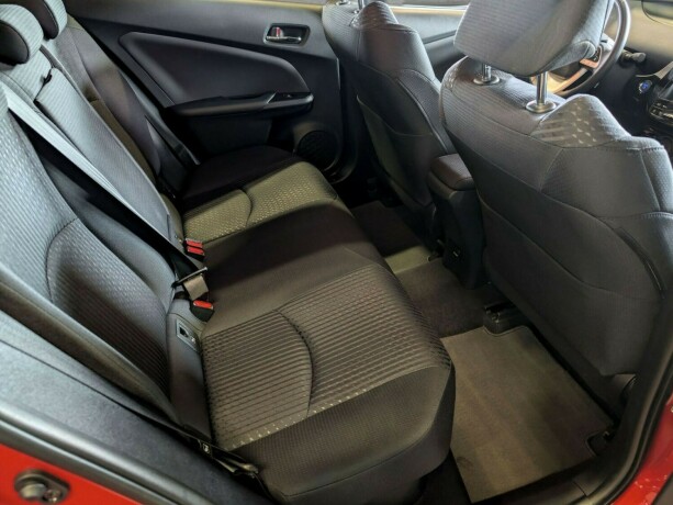toyota-prius-elektrisitetbensin-2017-big-22