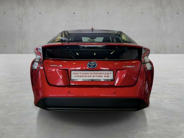 toyota-prius-elektrisitetbensin-2017-big-10