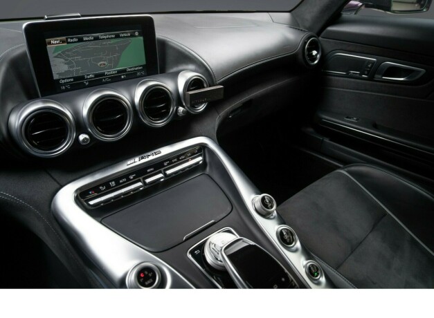 mercedes-benz-amg-gt-s-bensin-2015-big-23
