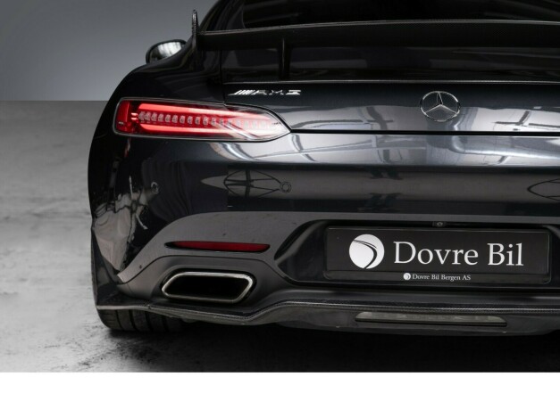 mercedes-benz-amg-gt-s-bensin-2015-big-12