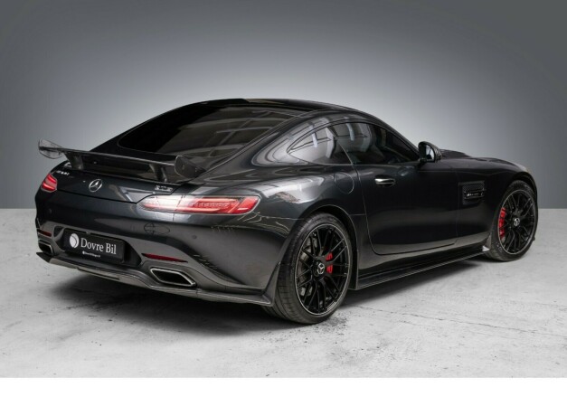 mercedes-benz-amg-gt-s-bensin-2015-big-15