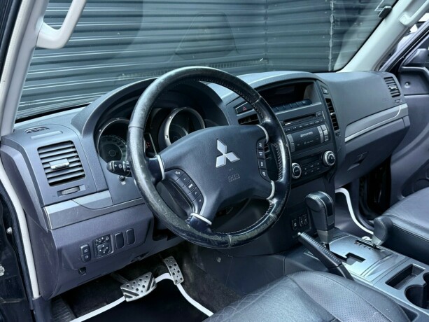 mitsubishi-pajero-diesel-2007-big-10