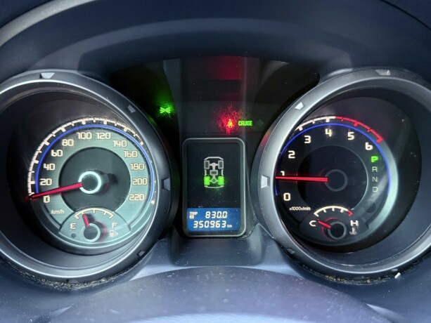 mitsubishi-pajero-diesel-2007-big-16