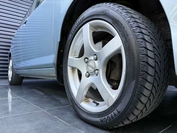 honda-jazz-bensin-2005-big-6