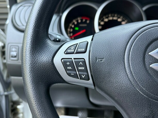 suzuki-grand-vitara-bensin-2006-big-12