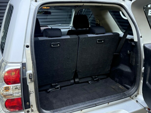 suzuki-grand-vitara-bensin-2006-big-16