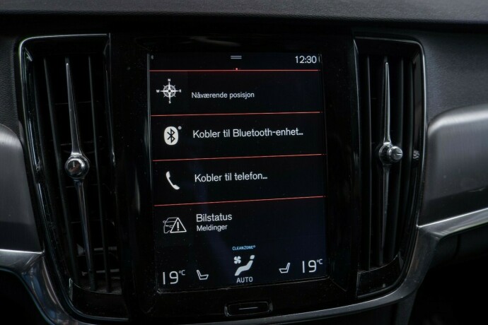 volvo-v90-diesel-2017-big-19