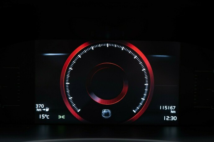 volvo-v90-diesel-2017-big-11