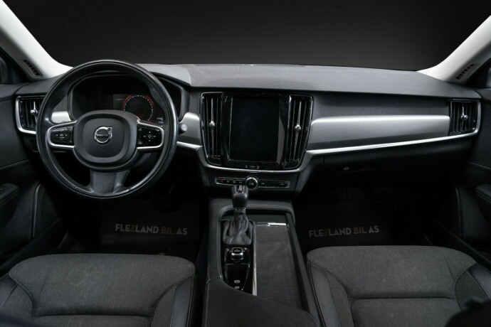 volvo-v90-diesel-2017-big-26