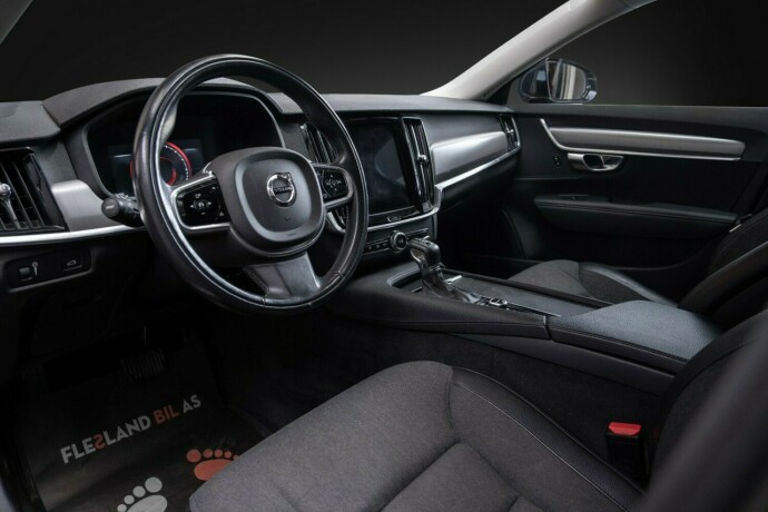 volvo-v90-diesel-2017-big-22
