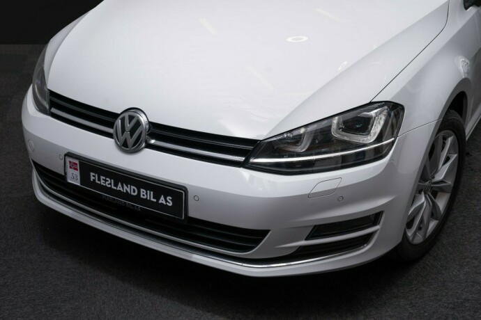 volkswagen-golf-diesel-2017-big-3
