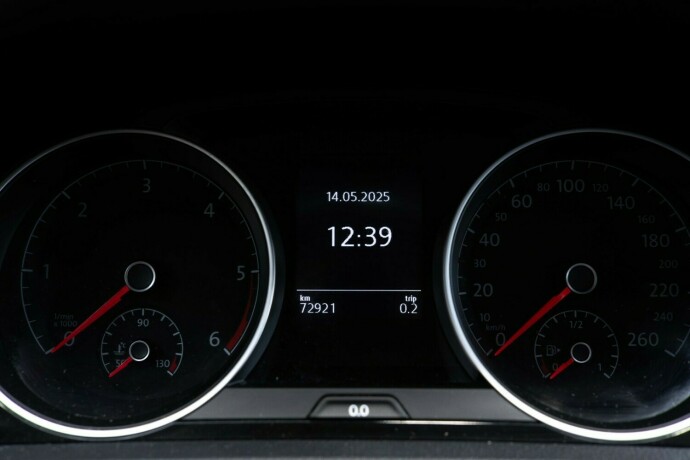 volkswagen-golf-diesel-2017-big-11