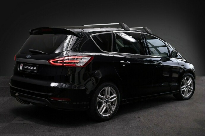 ford-s-max-diesel-2016-big-11