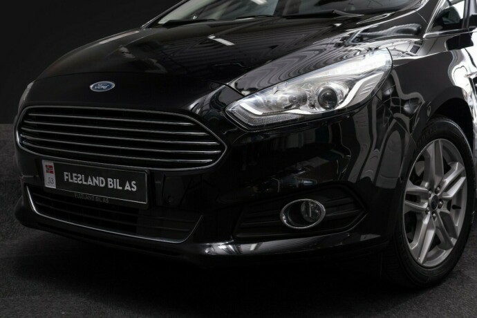 ford-s-max-diesel-2016-big-2