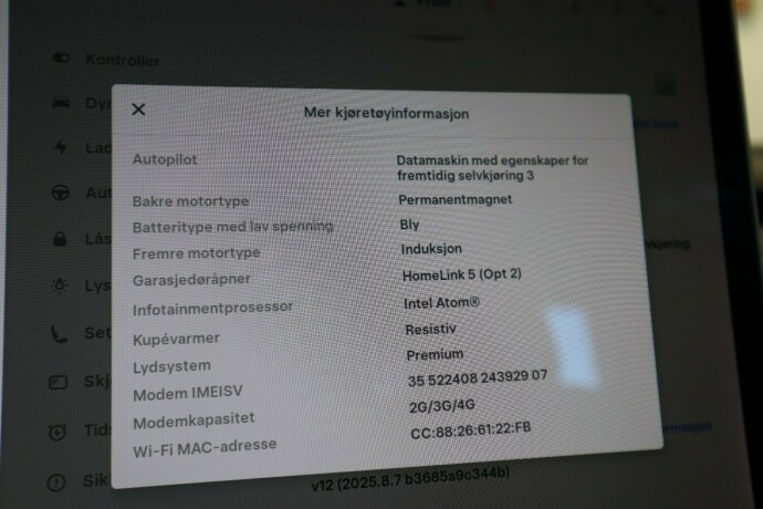 tesla-model-3-elektrisitet-2019-big-25