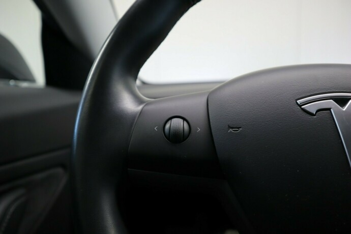 tesla-model-3-elektrisitet-2019-big-21