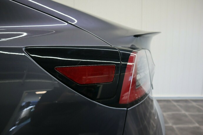 tesla-model-3-elektrisitet-2019-big-33