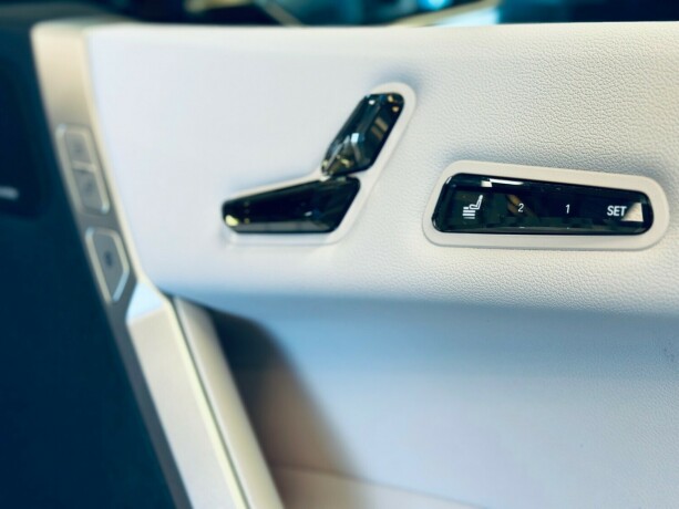 bmw-ix-xdrive-40-elektrisitet-2023-big-17