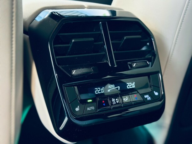 bmw-ix-xdrive-40-elektrisitet-2023-big-19