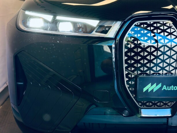bmw-ix-xdrive-40-elektrisitet-2023-big-30