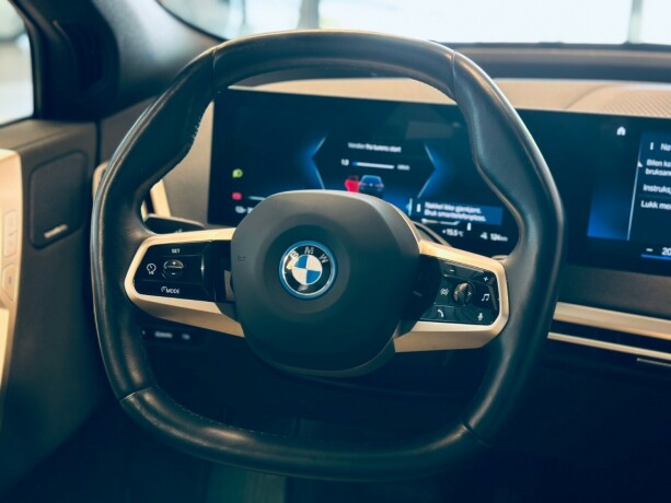 bmw-ix-xdrive-40-elektrisitet-2023-big-22