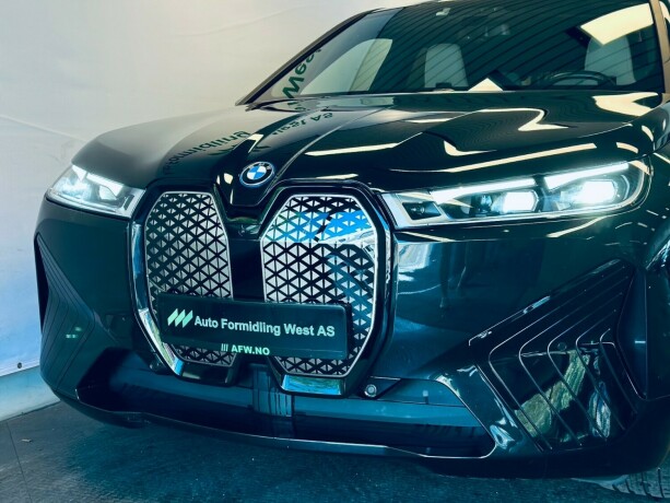 bmw-ix-xdrive-40-elektrisitet-2023-big-3