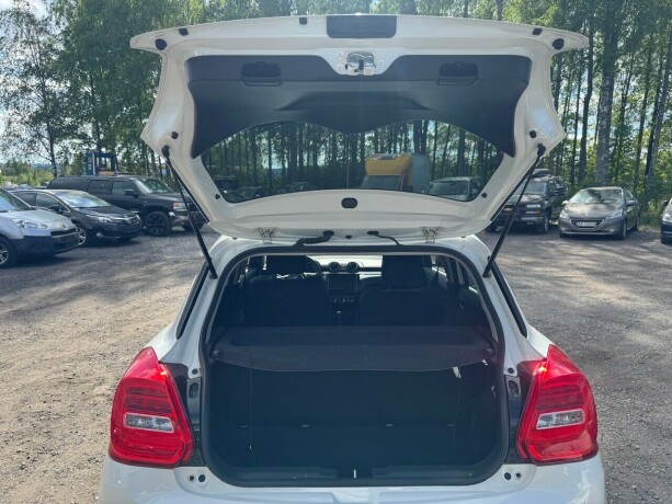 suzuki-swift-elektrisitetbensin-2021-big-15