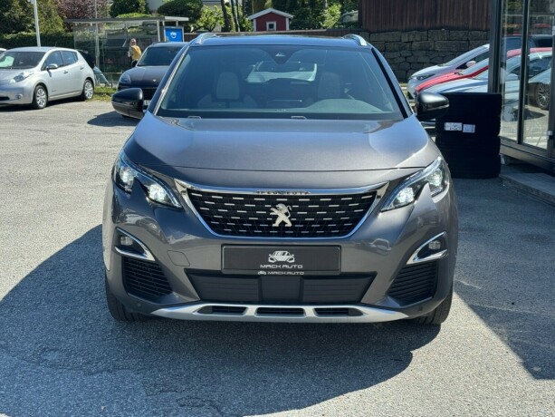peugeot-3008-elektrisitetbensin-2020-big-1