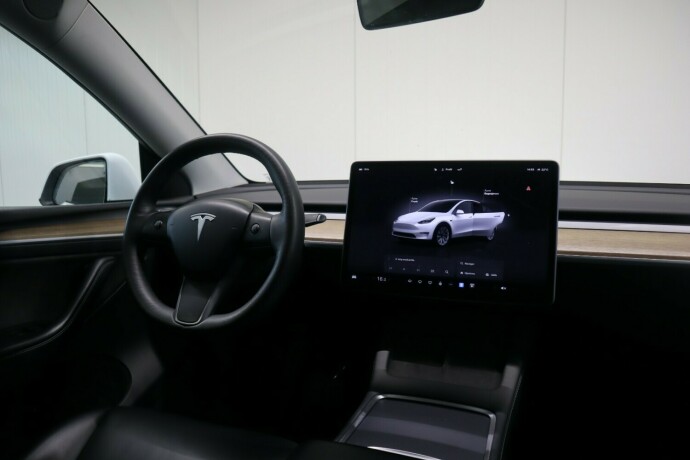 tesla-model-y-elektrisitet-2022-big-24