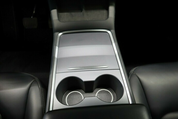 tesla-model-y-elektrisitet-2022-big-32