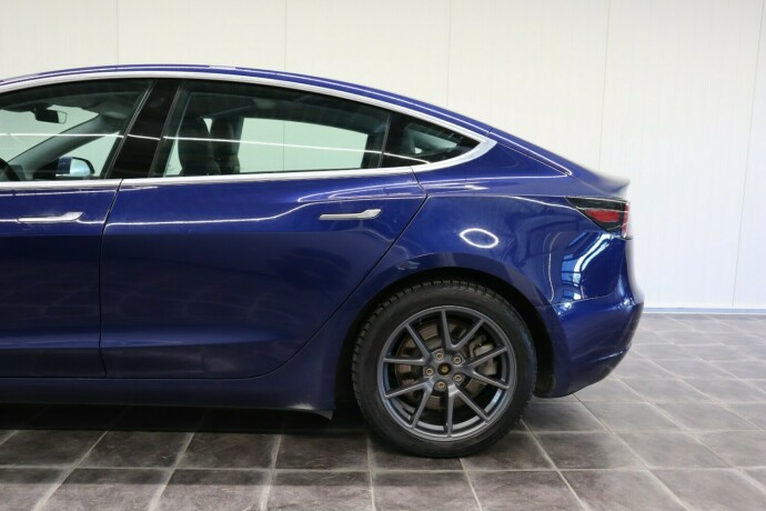 tesla-model-3-elektrisitet-2019-big-5