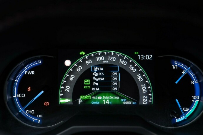 toyota-rav4-plug-in-hybrid-plug-in-petrol-2020-big-11