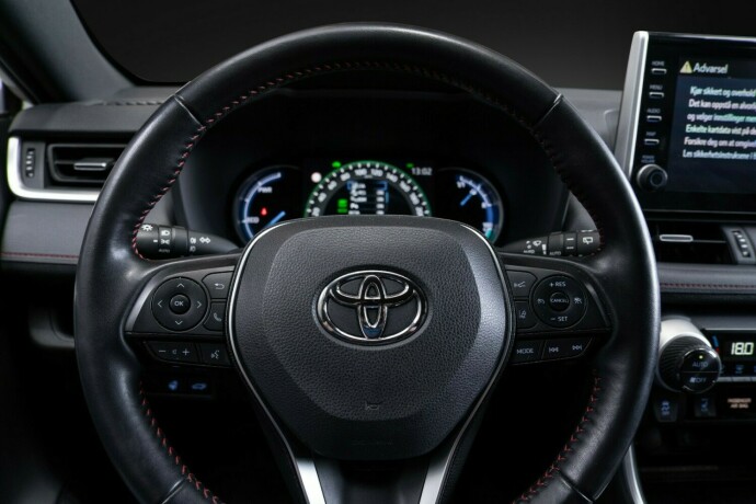 toyota-rav4-plug-in-hybrid-elektrisitetbensin-2020-big-12