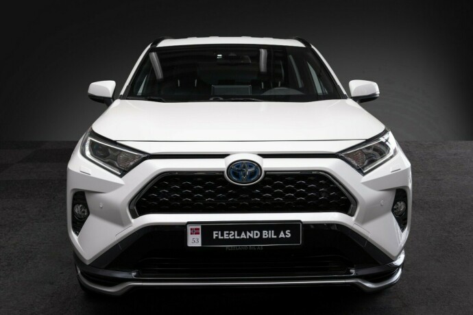 toyota-rav4-plug-in-hybrid-plug-in-petrol-2020-big-6