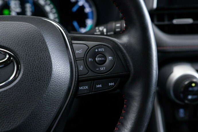 toyota-rav4-plug-in-hybrid-plug-in-petrol-2020-big-14