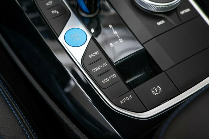 bmw-ix3-elektrisitet-2022-big-20