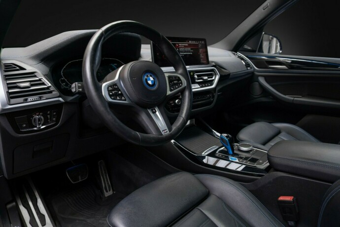 bmw-ix3-elektrisitet-2022-big-31