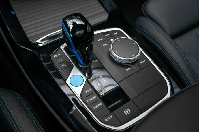 bmw-ix3-elektrisitet-2022-big-19
