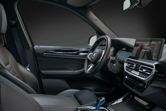 bmw-ix3-elektrisitet-2022-big-37