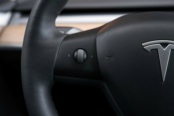tesla-model-y-elektrisitet-2022-big-12