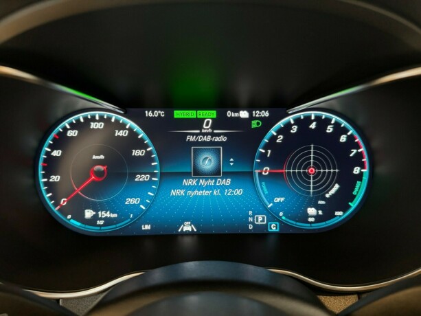 mercedes-benz-c-klasse-elektrisitetbensin-2020-big-16