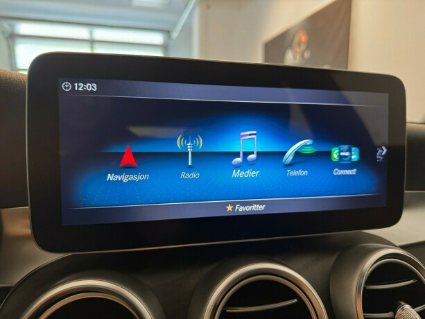 mercedes-benz-c-klasse-elektrisitetbensin-2020-big-17