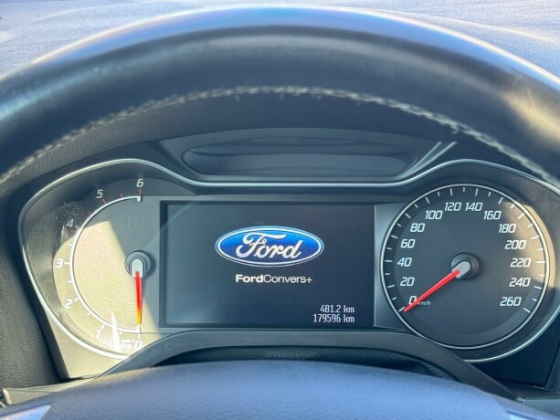 ford-galaxy-diesel-2012-big-23