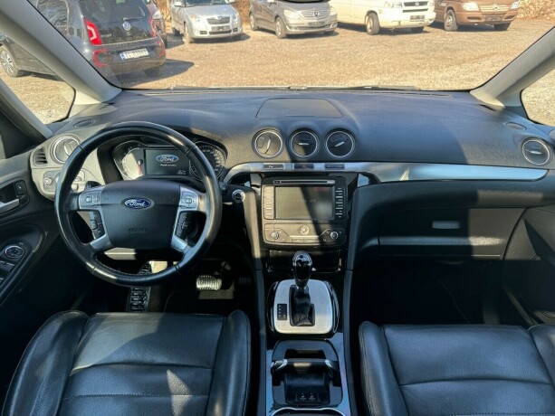 ford-galaxy-diesel-2012-big-21
