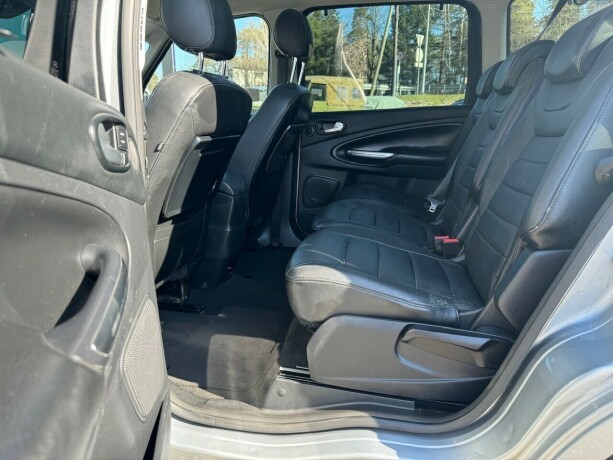 ford-galaxy-diesel-2012-big-18