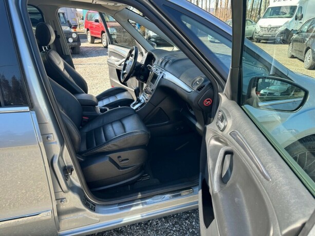ford-galaxy-diesel-2012-big-17