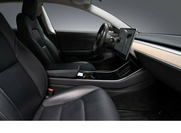 tesla-model-3-elektrisitet-2019-big-26