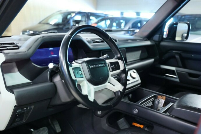 land-rover-defender-diesel-2021-big-5